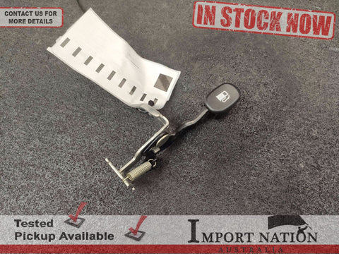 HYUNDAI ACCENT RB FUEL LID RELEASE LEVER (11-19)