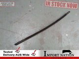 FORD FOCUS LW ST FRONT PASSENGER SIDE RUBBER DOOR SILL SEAL 11-14