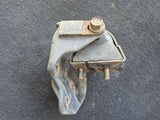 JEEP CHEROKEE XJ 94-96 4.0L ENGINE MOUNT BRACKET RIGHT SIDE 52020210