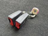 VOLKSWAGEN GOLF MK5 05-09 REAR CENTER SEATBELT BUCKLE PAIR 1K0857739 D QVZ