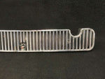 JAGUAR XJ6 III 80-86 WIPER COWL GRILLE WITH WASHER JET