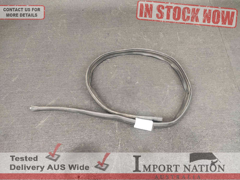 TOYOTA SOARER LOWER WINDSCREEN BONNET RUBBER SEAL 91-00