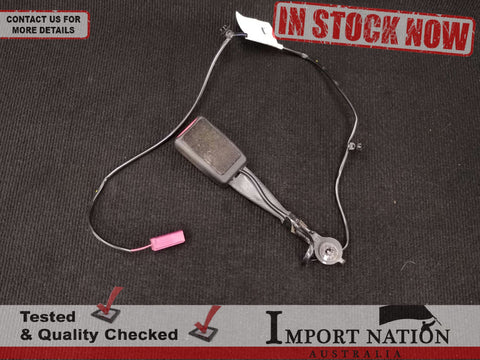 MAZDA BT-50 UP FRONT RIGHT SEATBELT BUCKLE 11-15