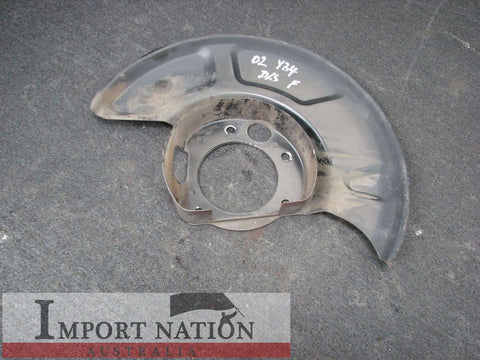 NISSAN Y34 GLORIA FRONT RIGHT BRAKE DUST SHIELD - TURBO TYPE