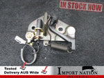 TOYOTA ARISTO JZS147 LOWER BOOT CATCH AND ACTUATOR - BODY MOUNT 91-96