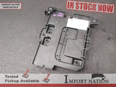 HYUNDAI i30 GD (12-16) BATTERY TRAY - 1.6L DIESEL 37150-A5000